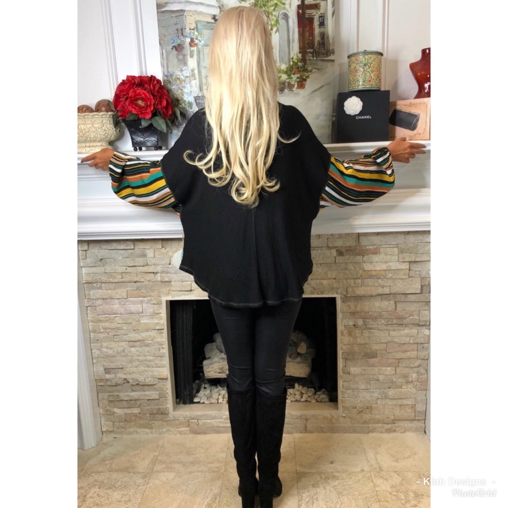❤️LAST 1! LAST CHANCE!! Oversized Waffle Knit Bishop Sleeve Top! - Picture 5 of 6
